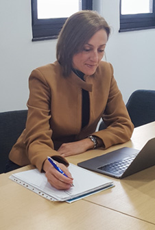 Emanuela  Canini – Managing Director and Migration Agent