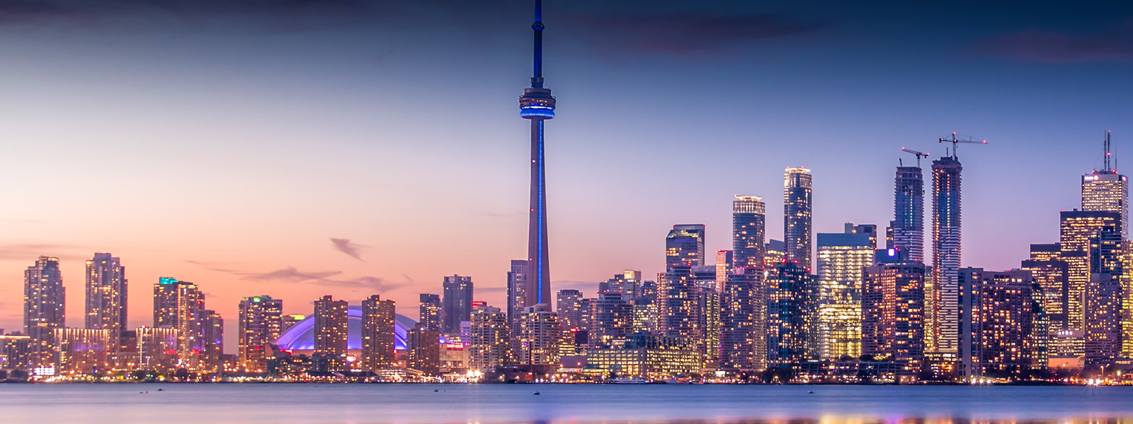 Canada is currently welcoming a considerable number of migrants. Our migration consultant partner in Canada will help you to find the best solution.